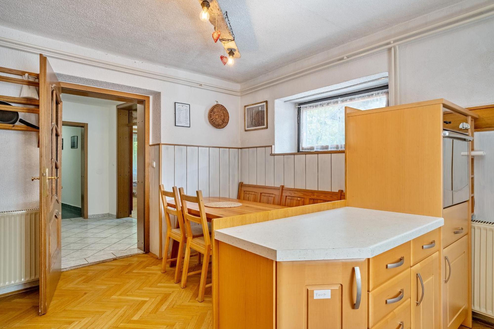 Resort Pod Orehi - Bled - Apartma & Glamping & Savna Екстериор снимка